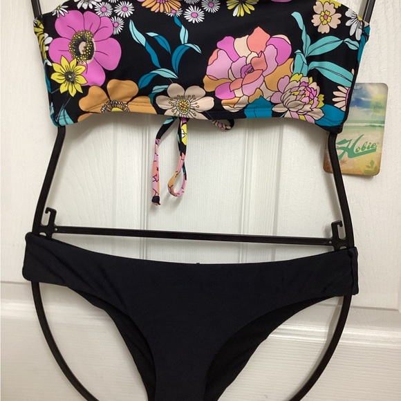 NWT Hobie top and Cyn&loca 2 piece swimsuit - Picture 3 of 5